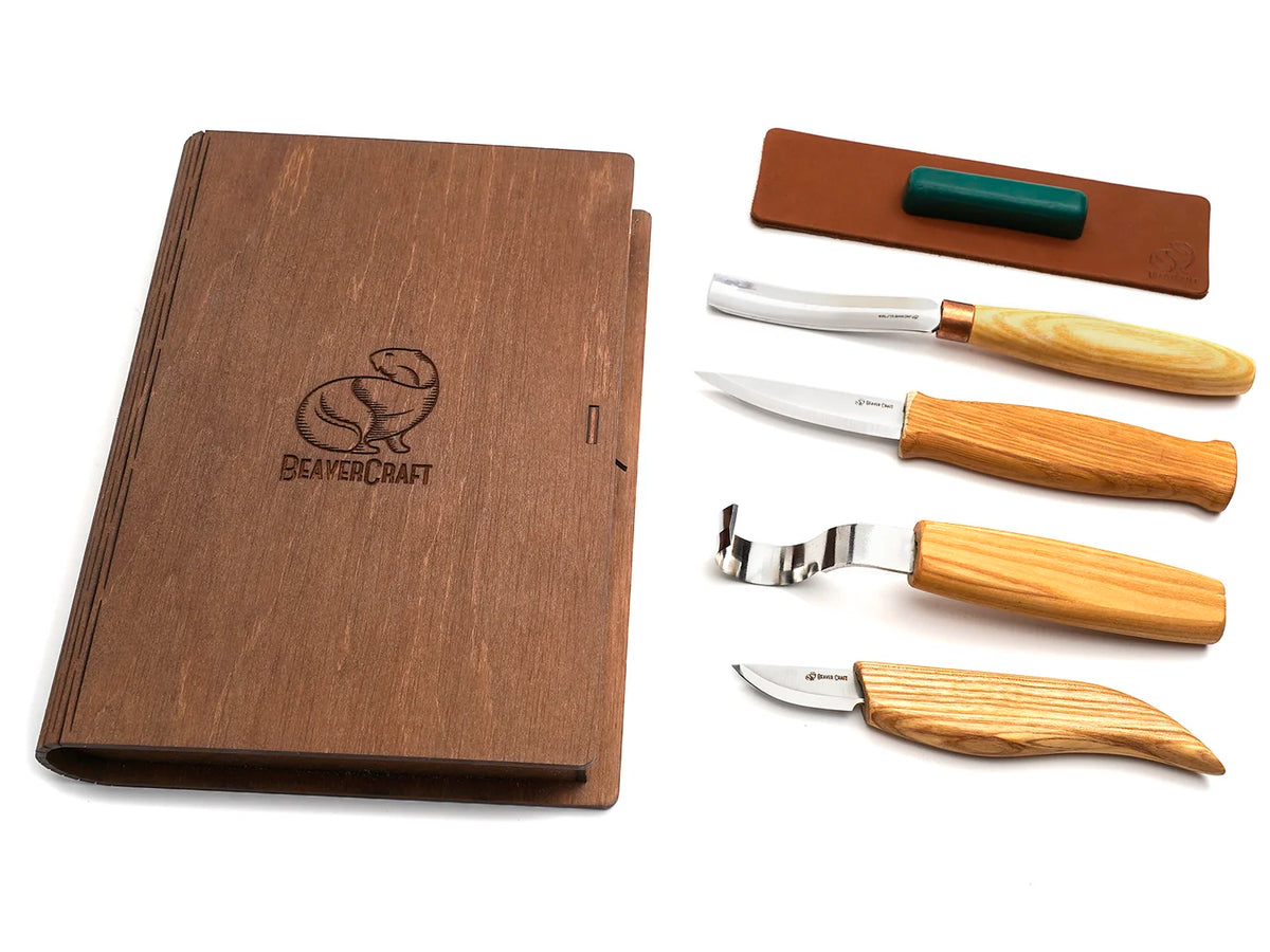 Set profesional para tallado de cuchara y kuksa con cuchillos y correa en estuche de libro BeaverCraft - S43 book