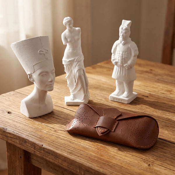 Sculpt & Discover Gift Bundle – 3 Relics + Leather Case