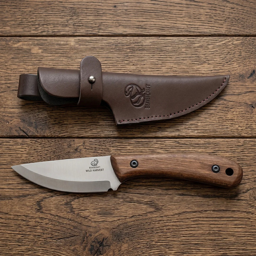 BSH7 Wild Harvest – Bushcraft-Messer aus Kohlenstoffstahl, Griff aus Walnussholz mit Lederscheide